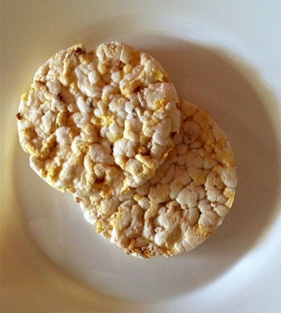 إيتيه كونج كيك الذرة والأرز بنكهة الجبنة والحار 34 جم × 18 قطعة